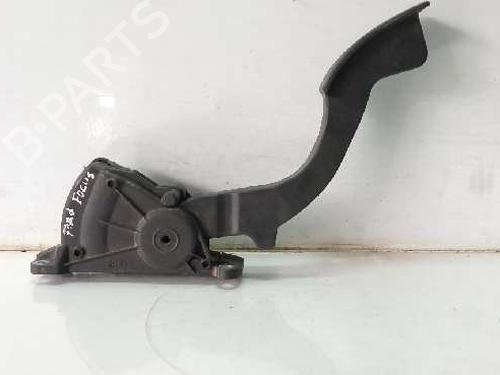 Used Pedal Pedal 9817157 9817157