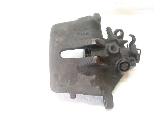 Used Right front brake caliper Right front brake caliper 11758656 11758656