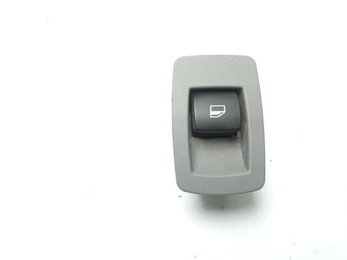 Used Right front window switch Right front window switch 12310717 12310717