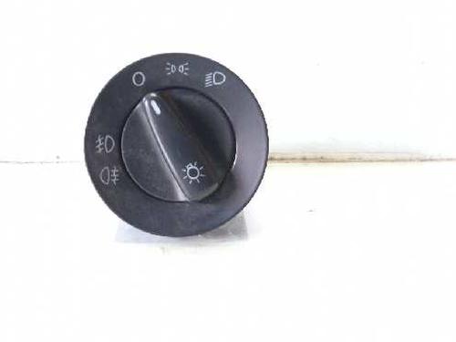 Used Headlight switch VW GOLF IV (1J1) 1.9 TDI (90 hp) 7960898