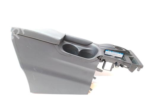 Used Armrest / Center console LEXUS CT (ZWA10_) 200h (ZWA10_) (99 hp) 19104947