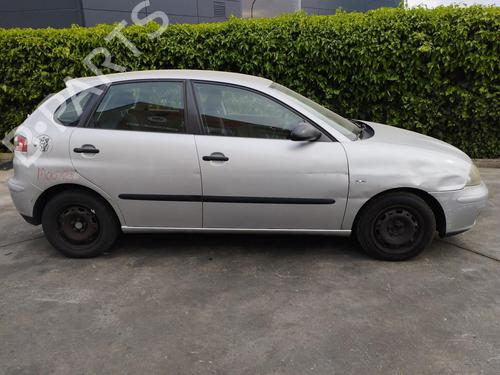 Left mirror SEAT IBIZA III (6L1) 1.4 16V | BP16930241C26 