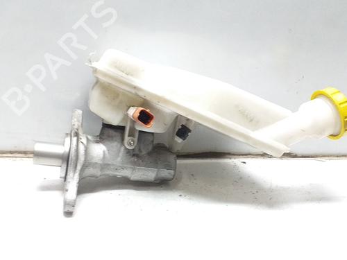 Used Brake master cylinder Brake master cylinder 9743798 9743798