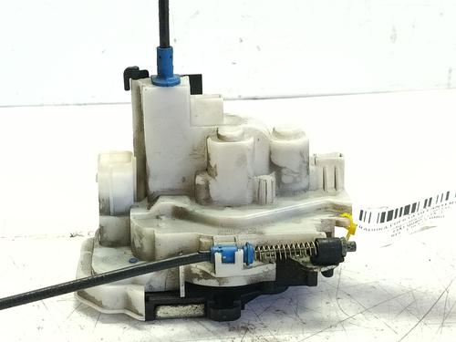 front-right-lock-fiat-qubo-225_-2008-37795783 main image