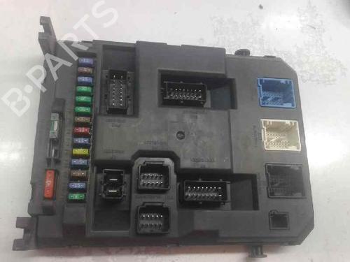 Used Fuse box Fuse box 7957005 7957005