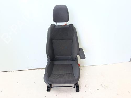 Used Right front seat Right front seat 33832320 33832320