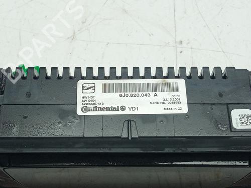 Used Radio SEAT IBIZA IV (6J5, 6P1) 1.6 TDI (90 hp) 31215840