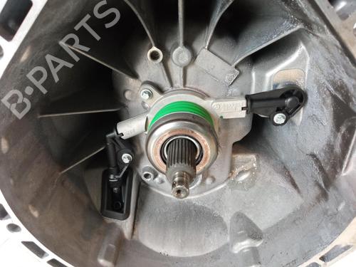 Gearbox MERCEDES-BENZ C-CLASS (W203) C 180 Kompressor (203.046) | BP9451552M3 