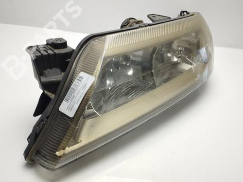Left headlight RENAULT LAGUNA II Grandtour (KG0/1_) 1.9 dCi (KG0G) | BP11422434C28 