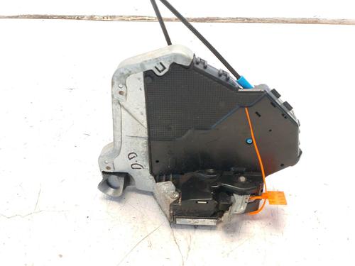front-right-lock-lexus-is-ii-_e2_-2005-2006-2007-2008-2009-2010-2011-2012-2013-38069662 main image