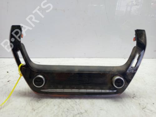 Used Climate control TOYOTA COROLLA Hatchback (_E21_, _EA1_, _EH1_) [2018-2025]  30657384