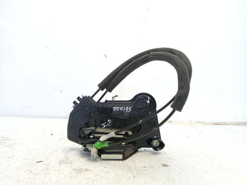 front-left-lock-toyota-c-hr-_x1_-2016-26308424 main image