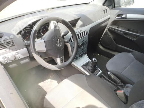 Switch OPEL ASTRA H GTC (A04)  | BP15689062I30 