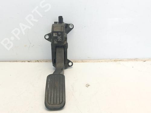 pedal-toyota-corolla-estate-_e21_-2019-25117975 main image