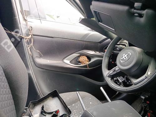 front-left-window-mechanism-toyota-yaris-cross-mxp_-2020-37695311 main image