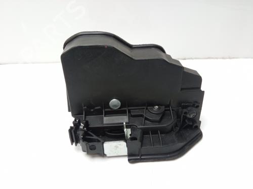 front-left-lock-bmw-5-e39-7202143-a053702-1995-1996-1997-1998-1999-2000-2001-2002-2003-12310241 main image