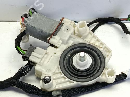 Used Left front window motor Left front window motor 33977918 33977918