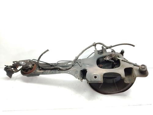 Used Right rear steering knuckle Right rear steering knuckle 38013517 38013517