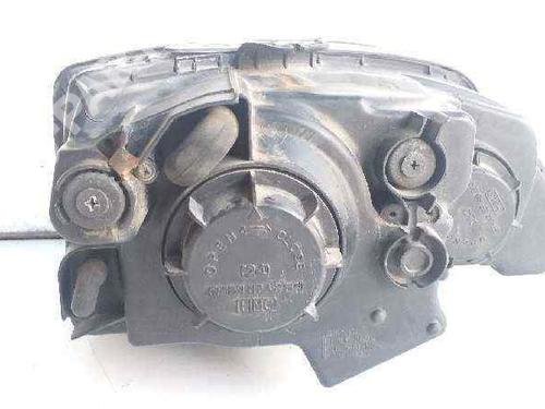 Left headlight KIA SORENTO I (JC) 2.5 CRDi 4WD | BP7959993C28 