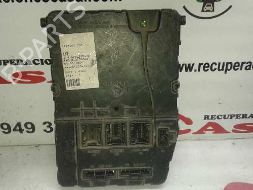 Used Fuse box Fuse box RENAULT SCÉNIC II (JM0/1_) [2003-2010] 7951069 7951069