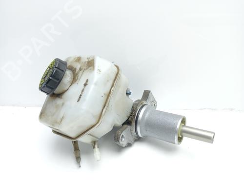 Used Brake master cylinder MERCEDES-BENZ SPRINTER 3,5-t Van (B907, B910) 319 CDI RWD (907.633, 907.635, 907.637) (190 hp) 16869510