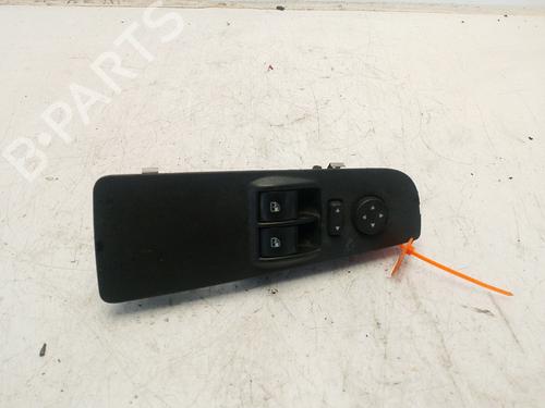 Used Left front window switch Left front window switch 33933227 33933227