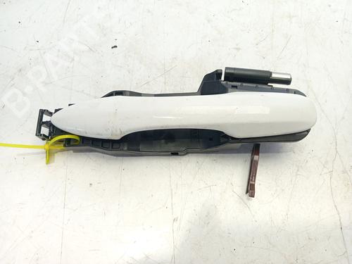 rear-left-exterior-door-handle-toyota-yaris-_p13_-2010-2011-2012-2013-2014-2015-2016-2017-2018-2019-2020-31210440 main image