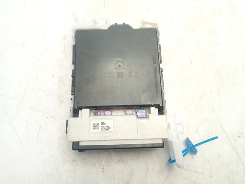 Used Fuse box Fuse box TOYOTA YARIS CROSS (MXP_) 1.5 Hybrid (MXPJ10) (116 hp) 29475587 29475587