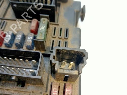 Fuse box PEUGEOT 307 (3A/C) 2.0 HDi 90 | BP21663601E1 