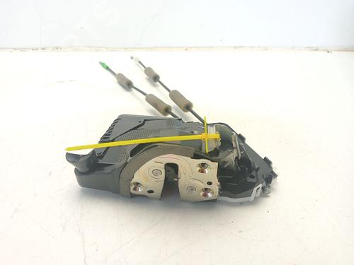 Used Front right lock TOYOTA YARIS CROSS (MXP_) 1.5 (MXPB10) (125 hp) 30576754