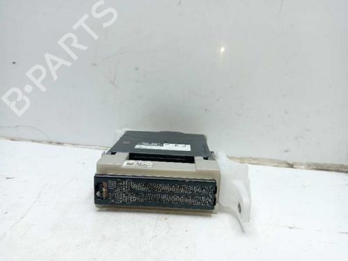 Used Fuse box Fuse box 25019044 25019044