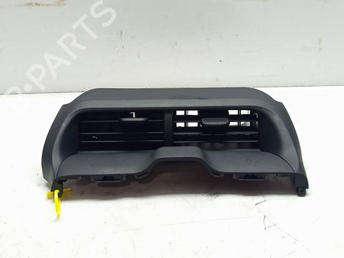 Used Air vent TOYOTA YARIS (_P13_) [2010-2020]  30897532