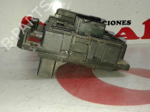 Fuse box CITROËN C5 I (DC_) 2.2 HDi (DC4HXB, DC4HXE) | BP7951087E1