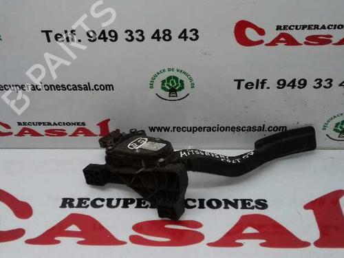Used Pedal Pedal 10275400 10275400