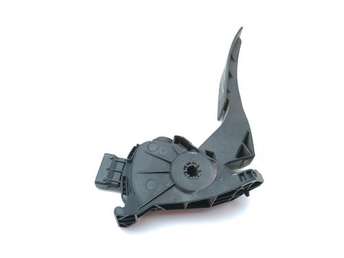 Used Pedal Pedal 16772537 16772537