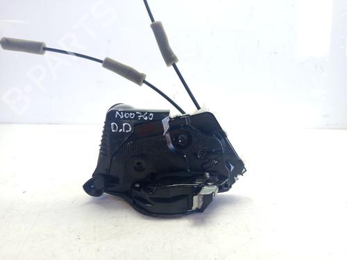 front-right-lock-toyota-yaris-_p13_-2010-2011-2012-2013-2014-2015-2016-2017-2018-2019-2020-30775931 main image