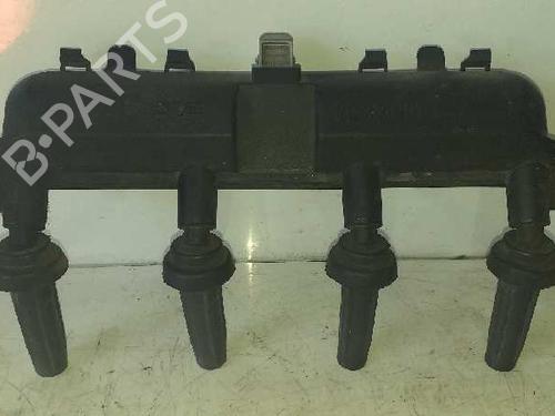 Used Ignition coil PEUGEOT 206 Hatchback (2A/C) [1998-2012]  7958229