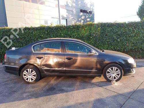 Left headlight VW PASSAT B6 (3C2) 2.0 TDI | BP31292870C28