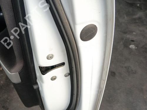 front-right-lock-kia-ceed-jd-2012-2013-2014-2015-2016-2017-2018-37696005 main image