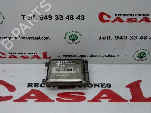 Used Engine control unit (ECU) OPEL VECTRA B Hatchback (J96) [1995-2003]  7951881
