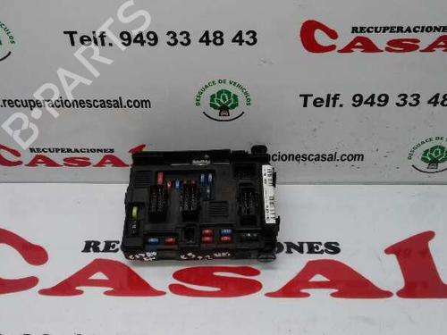 Used Fuse box Fuse box 7951732 7951732