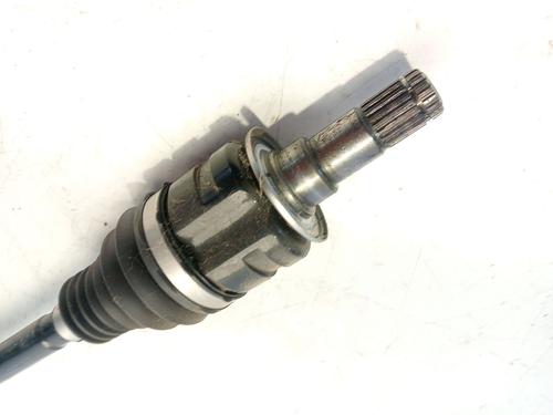 Left front driveshaft TOYOTA YARIS (_P13_) | BP30657848M38