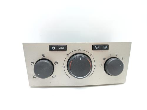 Used Climate control Climate control 15805242 15805242