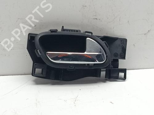 Used Front right interior door handle Front right interior door handle PEUGEOT 5008 (0U_, 0E_) 1.6 BlueHDi 120 (120 hp) 33705785 33705785