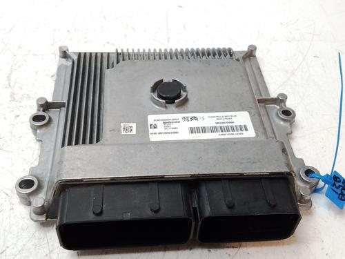 Used Engine control unit (ECU) PEUGEOT 2008 II (UD_, US_, UY_, UJ_, UR_, UC_) [2019-2026]  31345864
