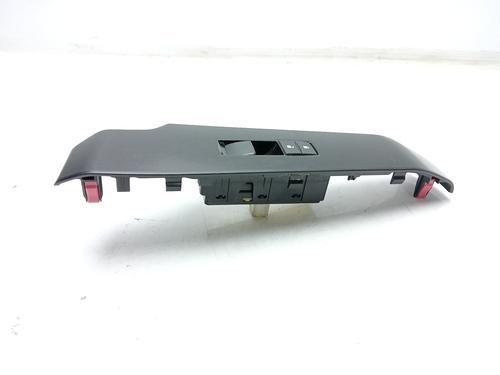 Used Right front window switch Right front window switch 16238654 16238654