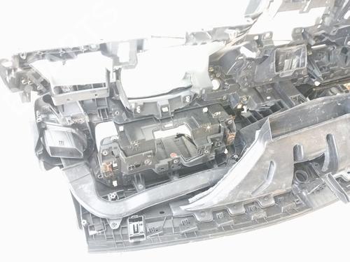 Dashboard PEUGEOT 2008 II (UD_, US_, UY_, UJ_, UR_, UC_) | BP31211559C46