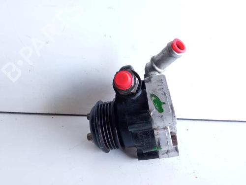 Used Steering pump FORD MONDEO III (B5Y) [2000-2007]  10188497