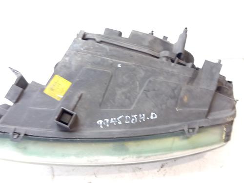 Right headlight FORD MONDEO III Saloon (B4Y) 2.0 16V DI / TDDi / TDCi | BP30519372C29