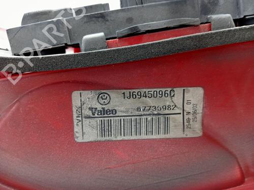Right taillight VW GOLF IV (1J1) 2.0 | BP19471440C35 